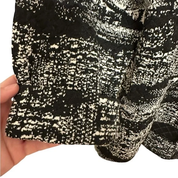 Comfy USA Black White Milan Skyline Monochrome Lagenlook Asymmetrical Jacket - Picture 6 of 8